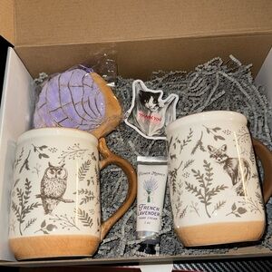 Wild life Mugs Gift Set with Coin Purse, lotion and sticker